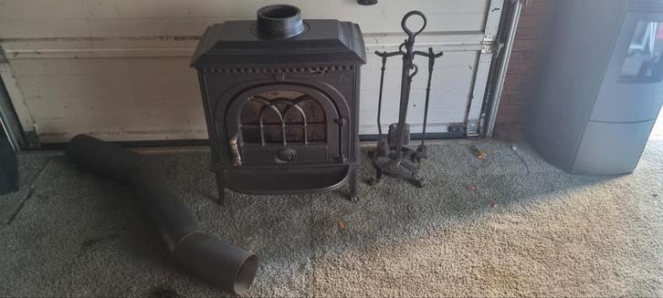 Jotul 8 houtkachel, Huis en Inrichting, Kachels, Zo goed als nieuw, Houtkachel, Hout, Ophalen