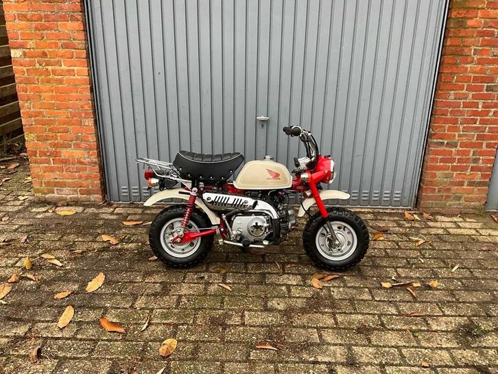 2009 Honda Monkey 50 FI Brommer, Fietsen en Brommers, Brommers | Honda, Gebruikt, Overige modellen