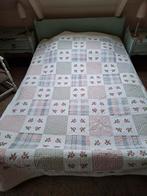 Mooie Sprei 2.60x2.30 - Gebruikt, Schoon, Huis en Inrichting, Ophalen of Verzenden