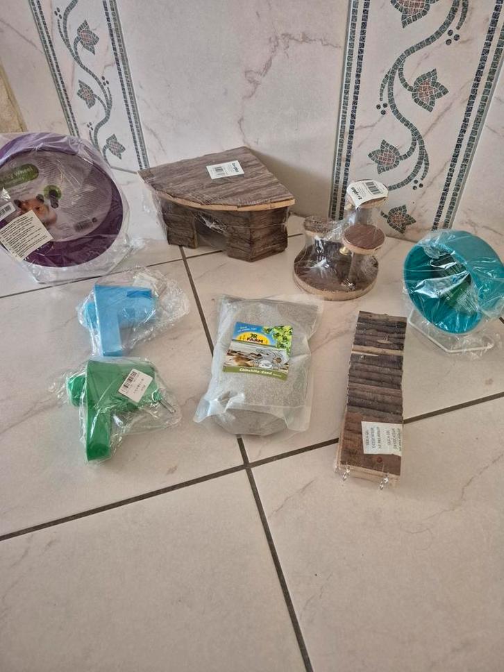 Nieuwe spullen hamster cavia knaagdieren, Dieren en Toebehoren, Knaagdieren en Konijnen | Toebehoren, Nieuw, Verzorging, Ophalen of Verzenden