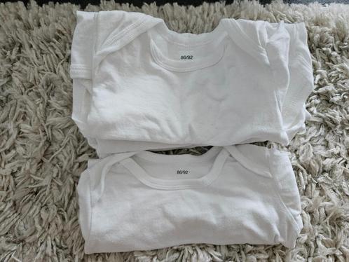 Witte rompertjes korte + lange mouwen - maat 86/92, Kinderen en Baby's, Babykleding | Maat 86, Zo goed als nieuw, Jongetje of Meisje