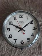 Vintage Smiths Sectric wandklok (T.H. Eindhoven), Antiek en Kunst, Antiek | Klokken, Ophalen of Verzenden