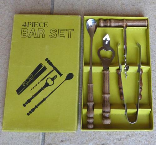 Vintage barset cocktail set flesopener kurkentrekker lepel, Huis en Inrichting, Keuken | Bestek, Gebruikt, Bestekset, Rvs of Chroom