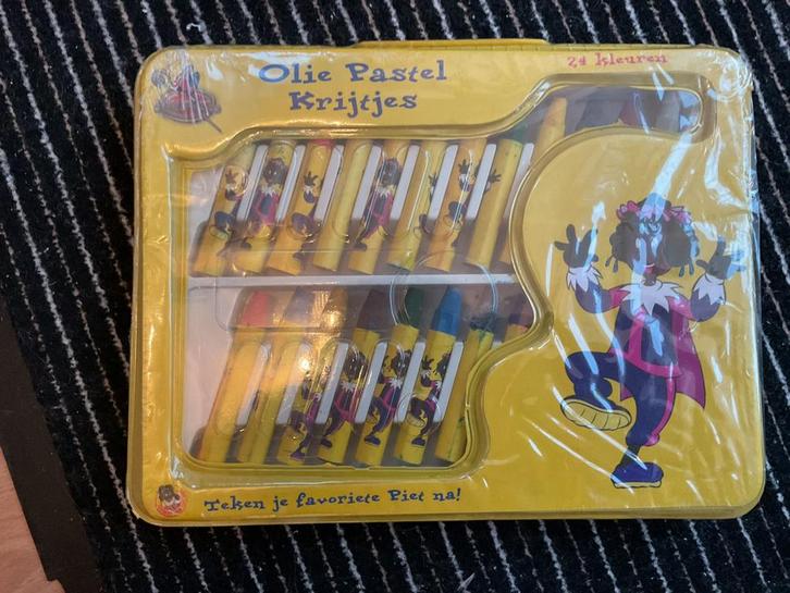 Nieuwe set olie pastel krijtjes van Sint en Piet, Diversen, Sinterklaas, Nieuw, Ophalen of Verzenden