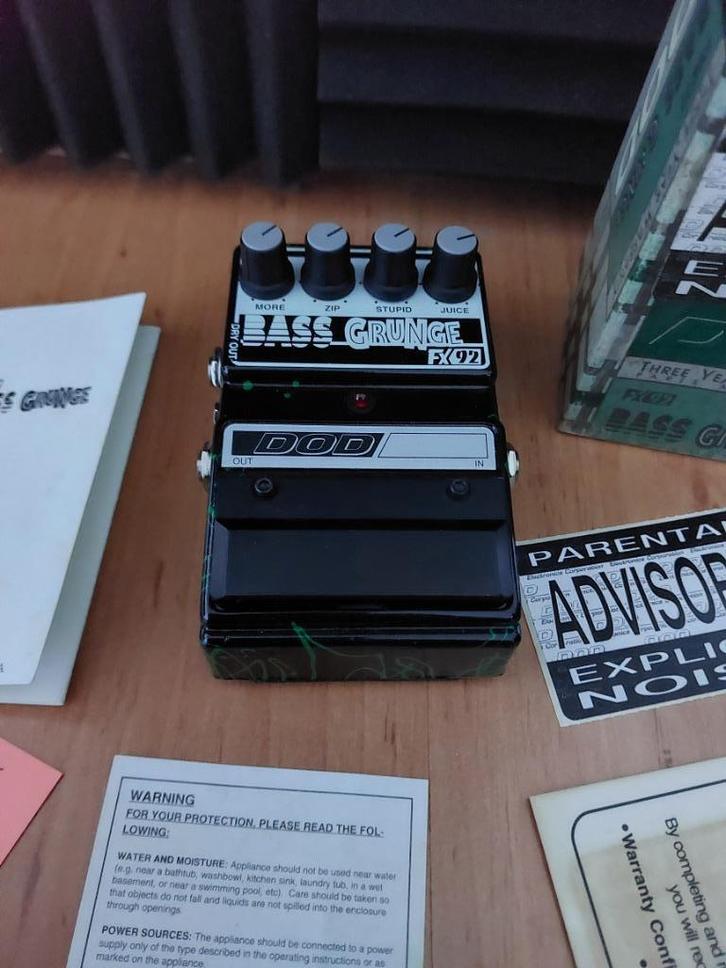 DOD FX92 Bass grunge 1993 in Nieuwstaat, Muziek en Instrumenten, Effecten, Zo goed als nieuw, Distortion, Overdrive of Fuzz, Volume