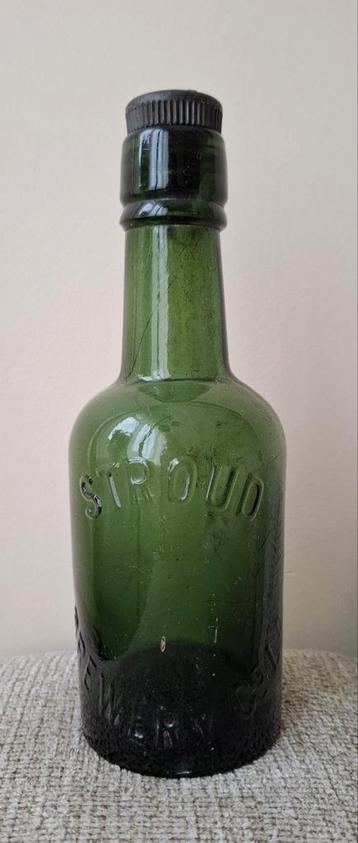 Vintage oud Stroud Bierfles 1930 Engeland bakkeliet dop bier beschikbaar voor biedingen