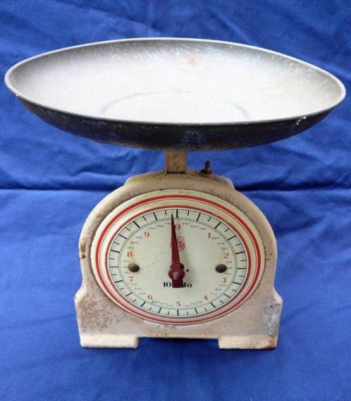 1920 oud metalen Weegschaaltje JR JOR weegt tot 10 kilo., Antiek en Kunst, Antiek | Keukenbenodigdheden, Ophalen of Verzenden