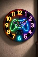 Neon Wandklok - Nieuw in doos!, Huis en Inrichting, Woonaccessoires | Klokken, Ophalen of Verzenden, Nieuw, Analoog, Wandklok