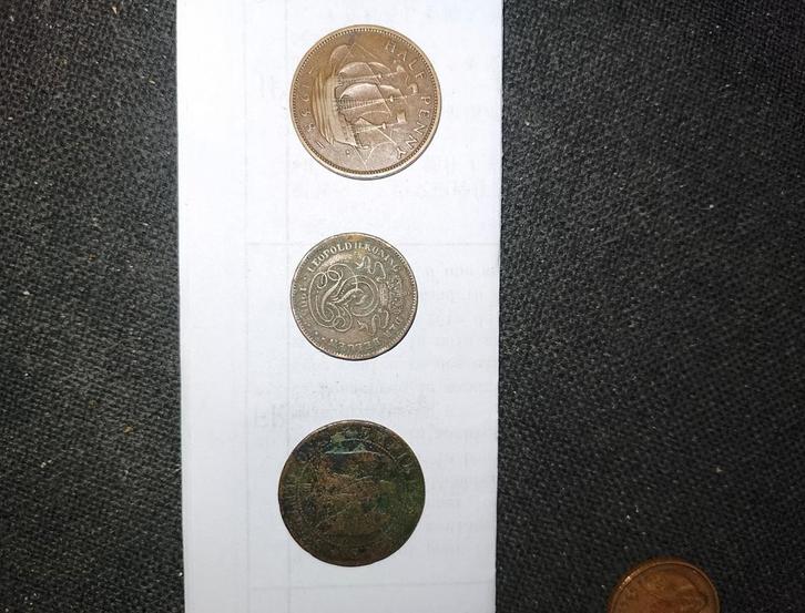 3 Antieke Munten - Diverse Herkomst, Postzegels en Munten, Munten en Bankbiljetten | Verzamelingen, Munten, Buitenland, Ophalen of Verzenden