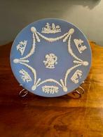 Wedgwood Jasperware bord. Cupido & klassieke scenes, Antiek en Kunst, Antiek | Keramiek en Aardewerk, Ophalen of Verzenden