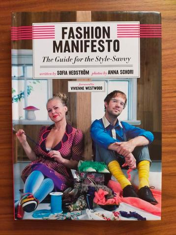 Fashion Manifesto - The Guide for the Style-Savvy (2013) beschikbaar voor biedingen