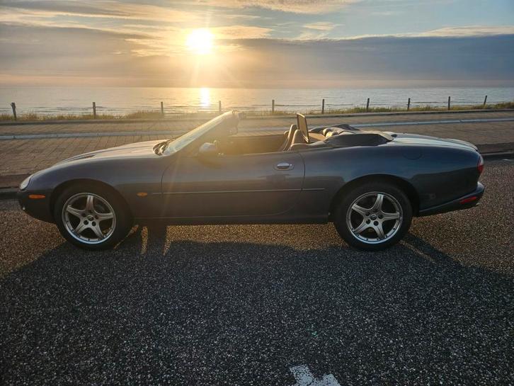Jaguar XKR cabrio 363 pk, Auto's, Jaguar, Bedrijf, ABS, Airbags, Airconditioning, Alarm, Centrale vergrendeling, Cruise Control