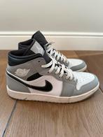 Air jordan 1 mid grey, Kleding | Heren, Schoenen, Ophalen of Verzenden, Gedragen, Zwart