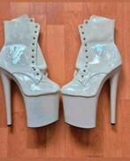 Nieuwe witte plateau laarsjes maat 38, Kleding | Dames, Schoenen, Wit, Lage of Enkellaarzen, Nieuw, Ophalen of Verzenden