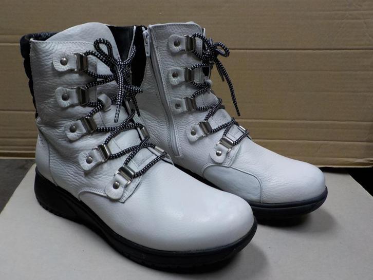 Xsensible witte Stretchwalkers veterboots 42, Kleding | Dames, Schoenen, Zo goed als nieuw, Lage of Enkellaarzen, Wit, Ophalen of Verzenden