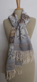 Noors/Folklore print sjaal van Cotiera, Kleding | Dames, Mutsen, Sjaals en Handschoenen, Verzenden, Zo goed als nieuw, Maat 38/40 (M)