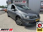 Volkswagen Touran 1.6 TDI SCR Highline 7p nav, € 13.495,00, Auto's, Volkswagen, Voorwielaandrijving, Stof, 4 cilinders, Bedrijf