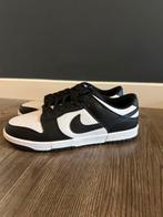 Nike Panda Dunk Low - Maat 45 - Nieuw!, Kleding | Heren, Schoenen, Ophalen of Verzenden, Nieuw, Zwart, Sneakers of Gympen