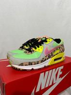 ALS NIEUW! Maat 38 - Nike Air Max 90 LX Illusion Green, Kleding | Dames, Schoenen, Overige kleuren, Verzenden, Nike, Nike