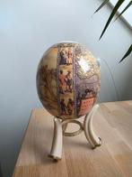 Twee originele struisvogeleieren uit Afrika, Ophalen, Gebruikt