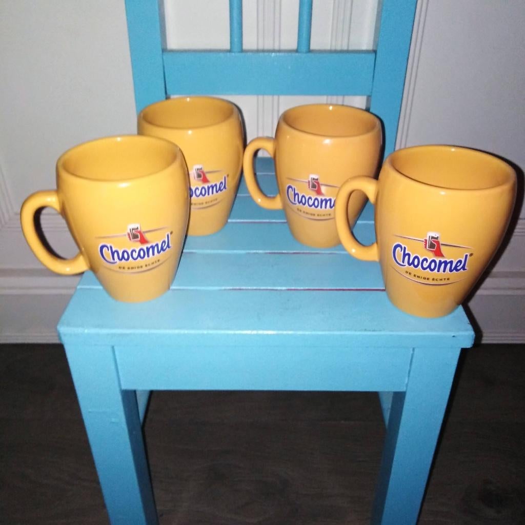Chocomel bekers met Ridder Raveleijn Efteling 4 stuks, Ophalen, Glas of Glazen, Gebruikt, Overige stijlen