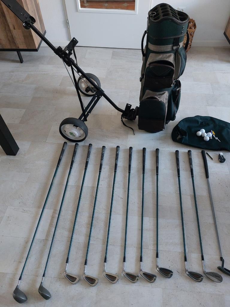 Complete rechtshandige golfset met tas en trolley, Sport en Fitness, Golf, Ophalen, Gebruikt, Set, Overige merken