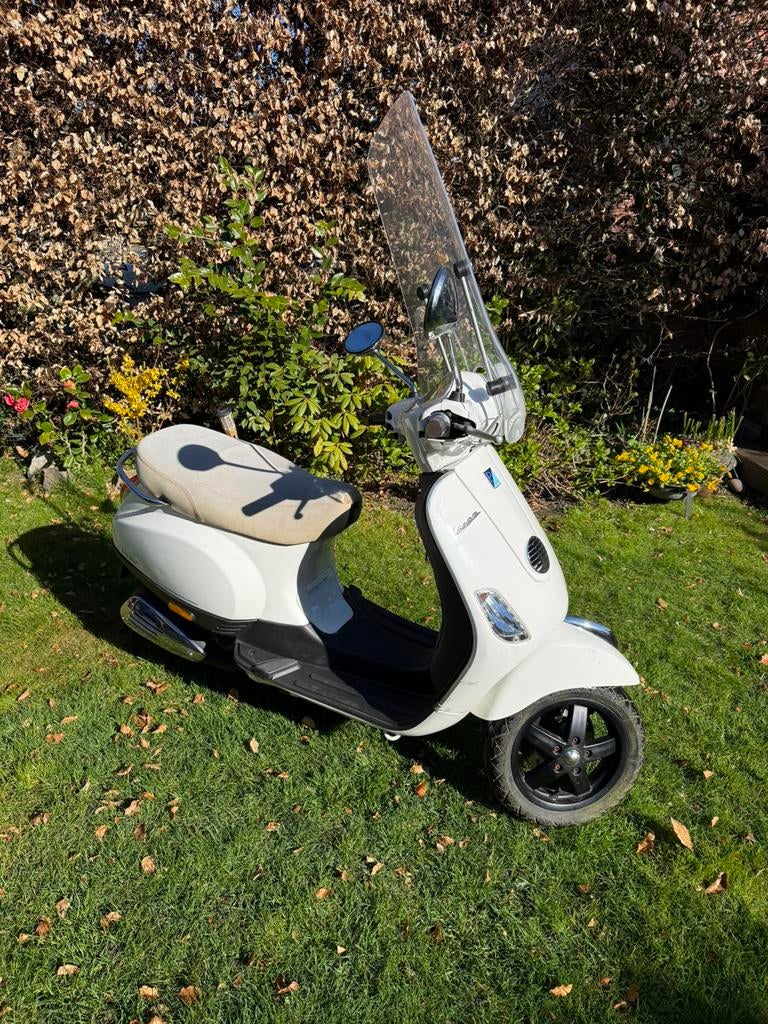 Vespa lx50 4t blauw kenteken, Ophalen, Gebruikt, Benzine