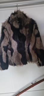 Super leuke fluffy jas met zakken en voering, maat 42, Kleding | Dames, Jassen | Winter, Verzenden, Nieuw, Maat 42/44 (L)