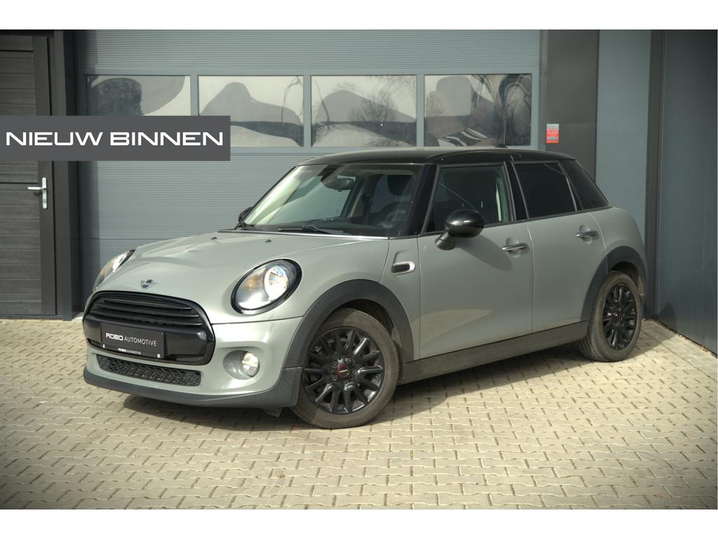 MINI Mini 1.5 Cooper | Apple Carplay | Navigatie | Cruise Co, Auto's, Gebruikt, 1165 kg, Origineel Nederlands, Bedrijf