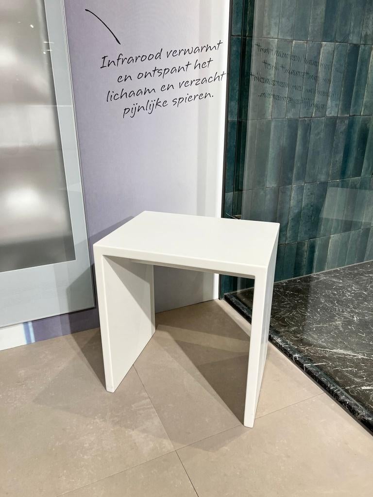 Solid Surface Cubic bankje wit, Huis en Inrichting, Ophalen, Overige materialen, Minder dan 50 cm, Minder dan 50 cm