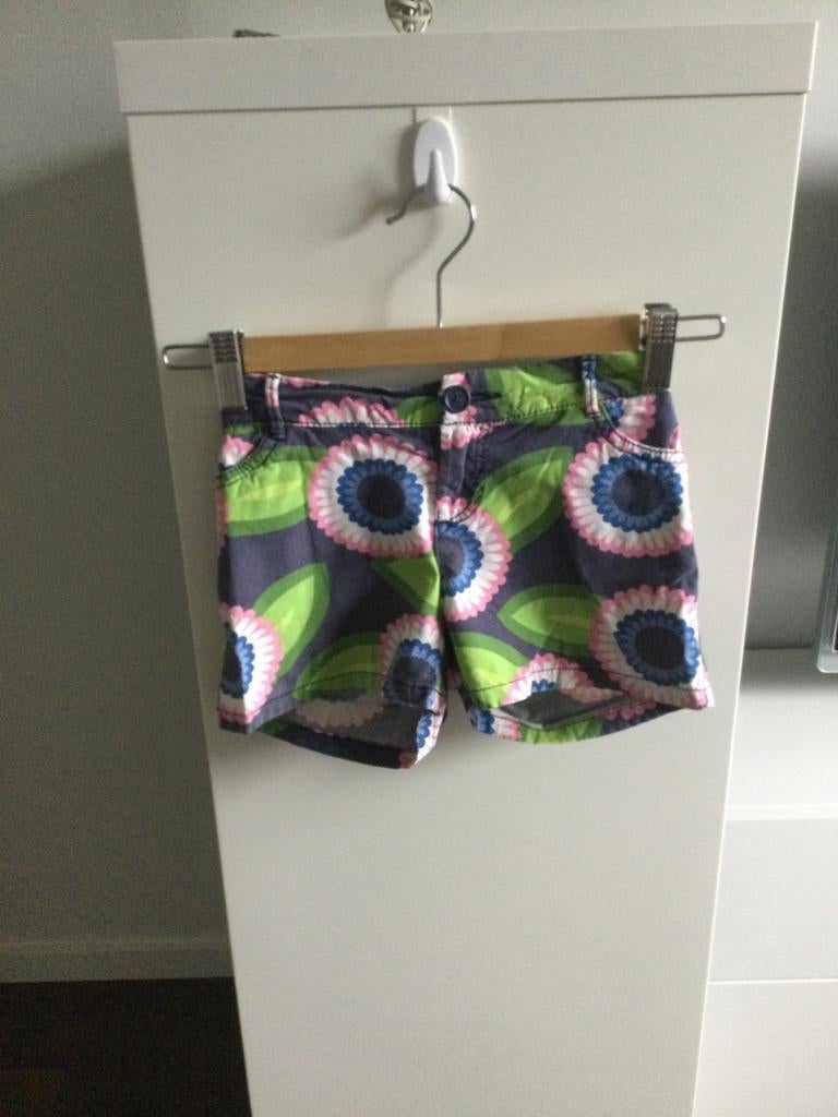 Tommy Hilfiger korte broek zgan maat 116-122, Broek, Meisje, Ophalen of Verzenden, Tommy Hilfiger