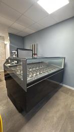 Zwarte Ijsvitrine 1.70m - 18x5L of 12x7L bakken, Ophalen, Zo goed als nieuw