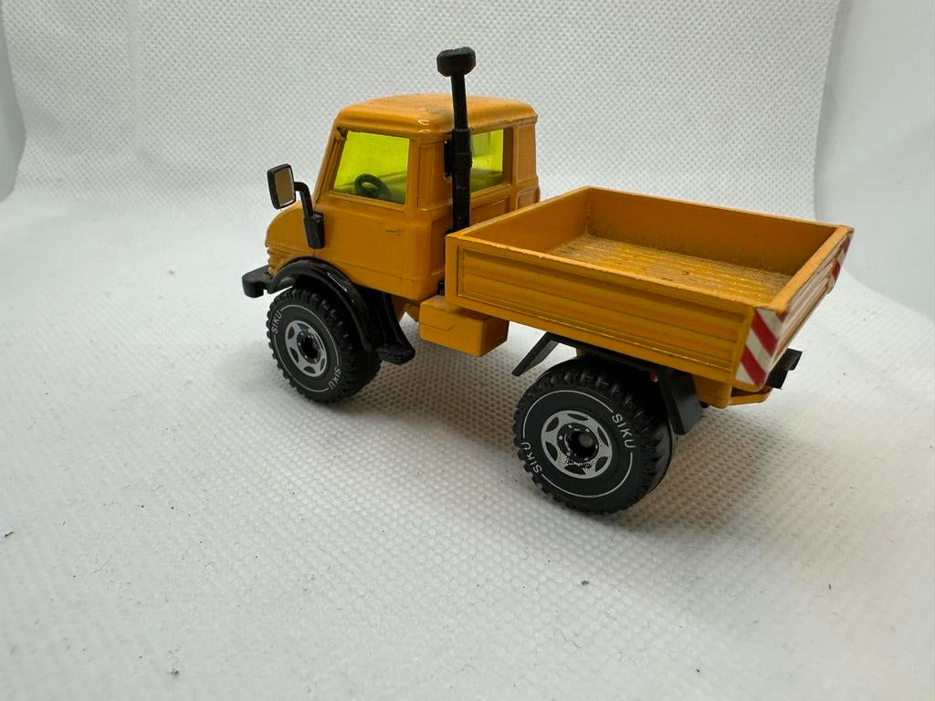 Siku Mercedes Unimog - Made in West Germany - Compleet, Ophalen of Verzenden, Zo goed als nieuw, Bus of Vrachtwagen, SIKU