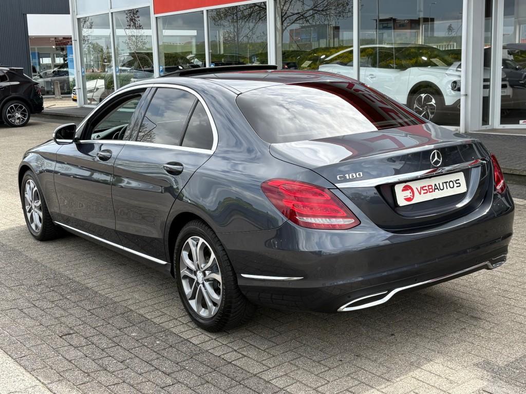 Mercedes-benz C-KLASSE C180 CGI 155PK AUT. LED LEER SCHUIFDA, Automaat, Gebruikt, Huisgarantie, Sedan