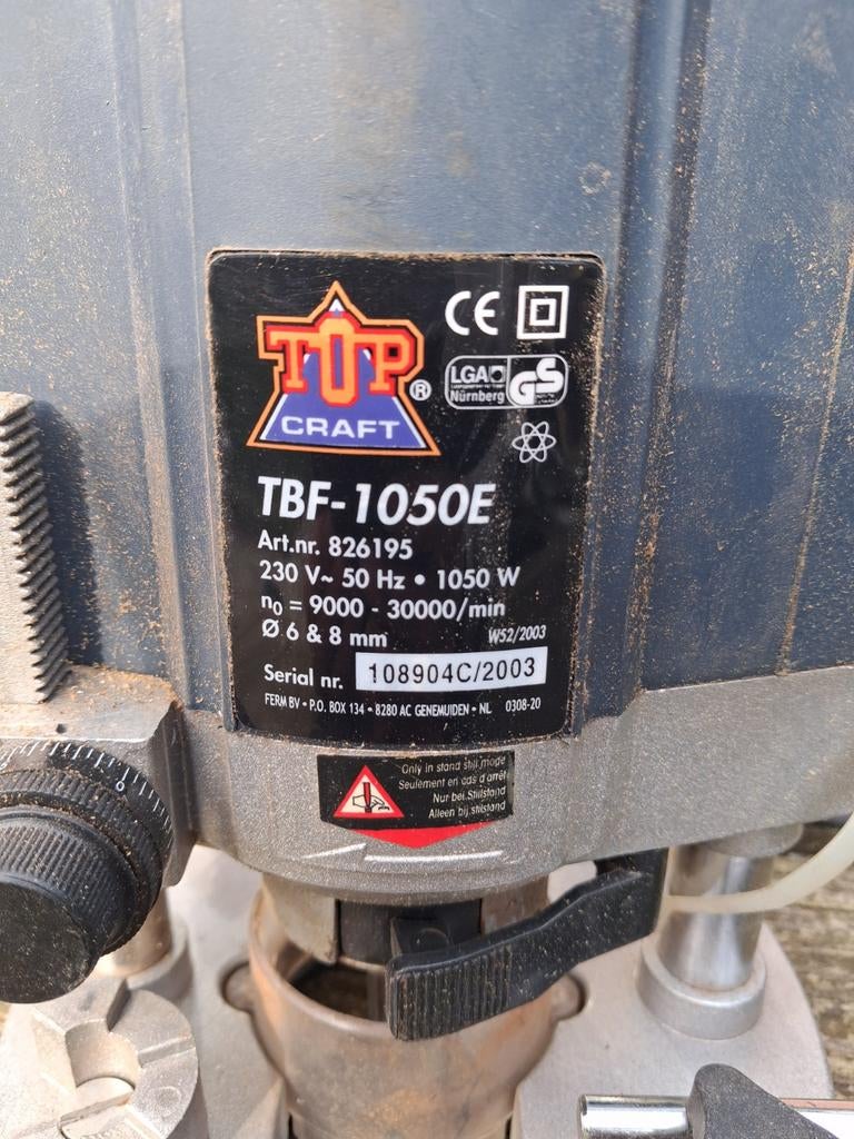 Boven freesmachine van merk Topcraft met geleider, Ophalen, Elektrisch, Bovenfrees