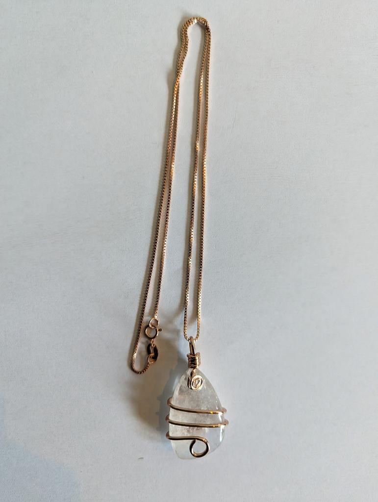 Hanger “Clear Quartz” SALE, Met hanger, Overige kleuren, Verzenden, Nieuw