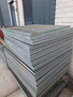 Diverse  partijen  gegalvaniseerde  looproosters  roosters, Ophalen of Verzenden, Gebruikt