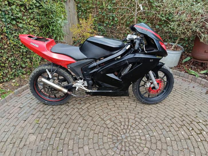 Rieju rs2 schakelbrommer, Fietsen en Brommers, Brommeronderdelen | Scooters, Gebruikt, Overige merken, Overige typen, Ophalen of Verzenden