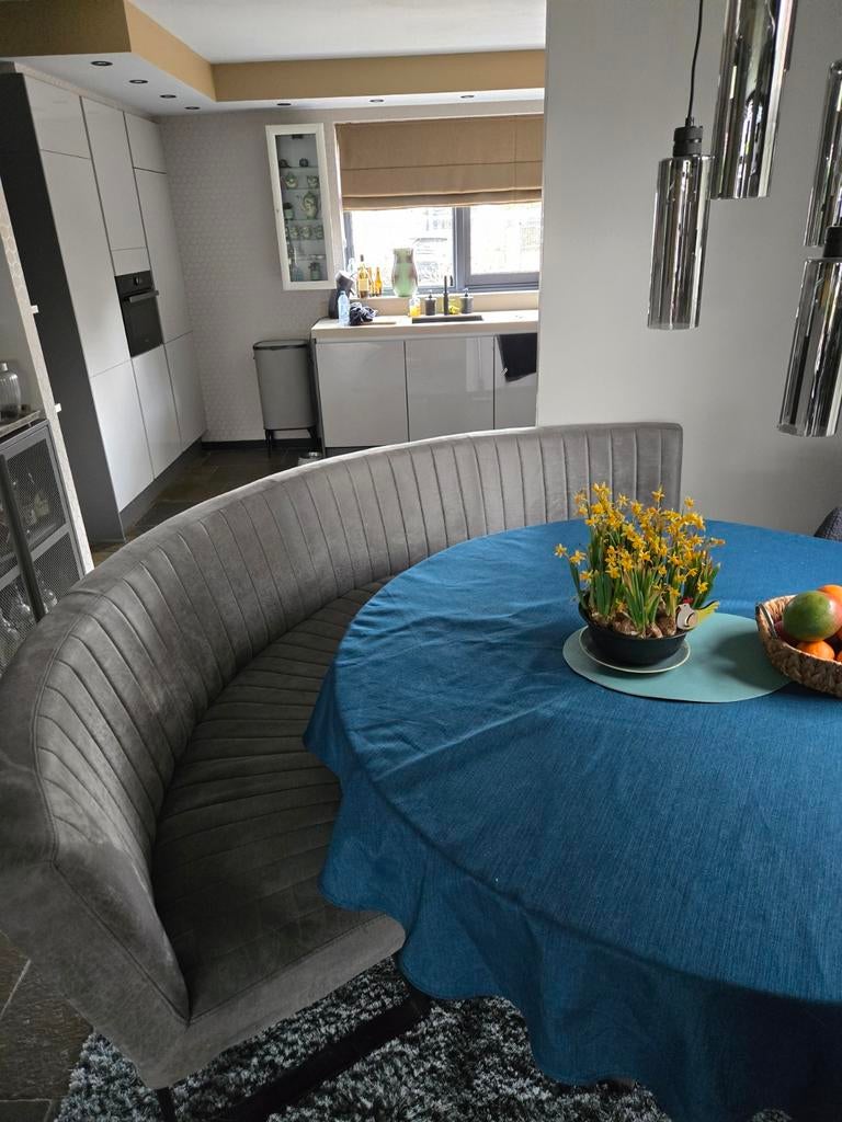 Bank voor ronde/ovale eettafel - 1.40m doorsnede, Huis en Inrichting, Banken | Bankstellen, Ophalen