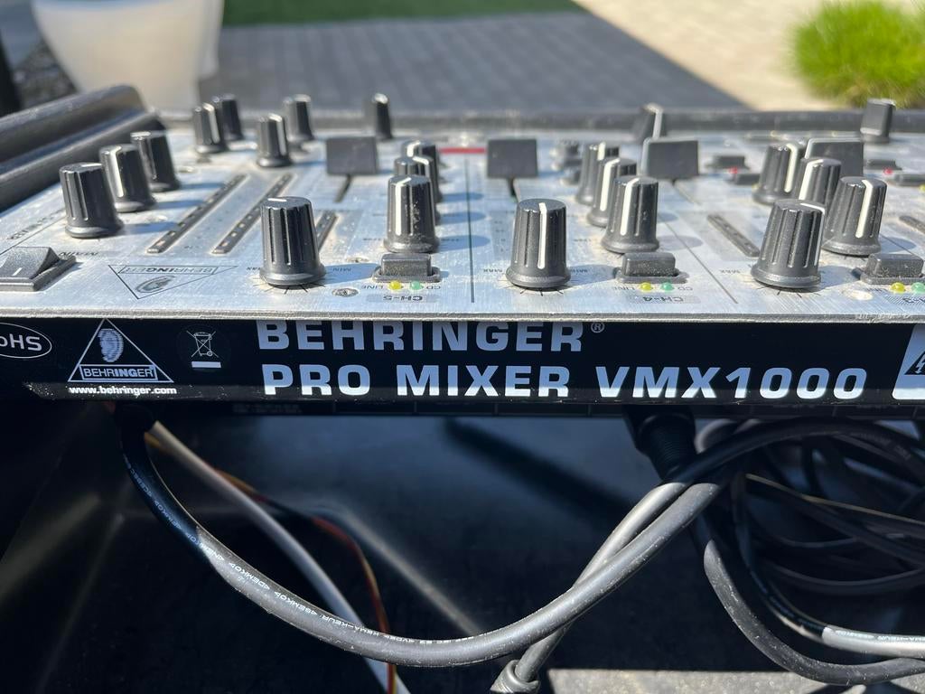 Behringer Pro Mixer VMX1000 DJ Mixer incl case, Ophalen of Verzenden, Gebruikt, Dj-set, Behringer