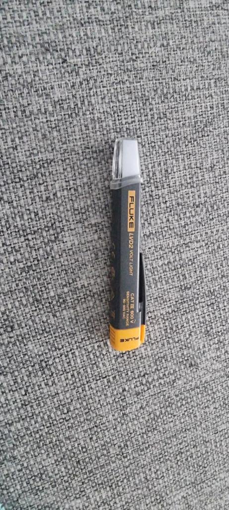 Fluke LVD2 Volt Light Contactloze Spanningszoeker, Ophalen of Verzenden, Zo goed als nieuw, Elektriciteit