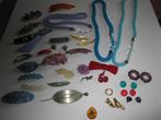 Sieraden, haarspelden, kettingen, speldjes, oorbellen, Ophalen of Verzenden, Gebruikt, Overige kleuren, Overige materialen