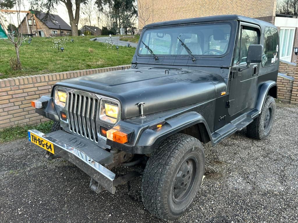 Wrangler 2.5 Hard Top APK 31-7-27 RIJD PERFECT!, Lederen bekleding, 4 stoelen, Leder en Stof, Zwart