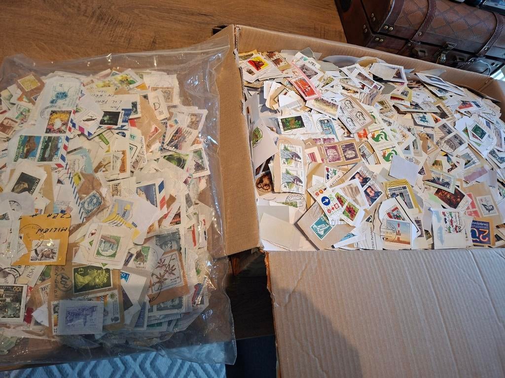 Postzegels onafgeweekt, Postzegels en Munten, Postzegels | Volle albums en Verzamelingen, Ophalen of Verzenden, Nederland en Buitenland