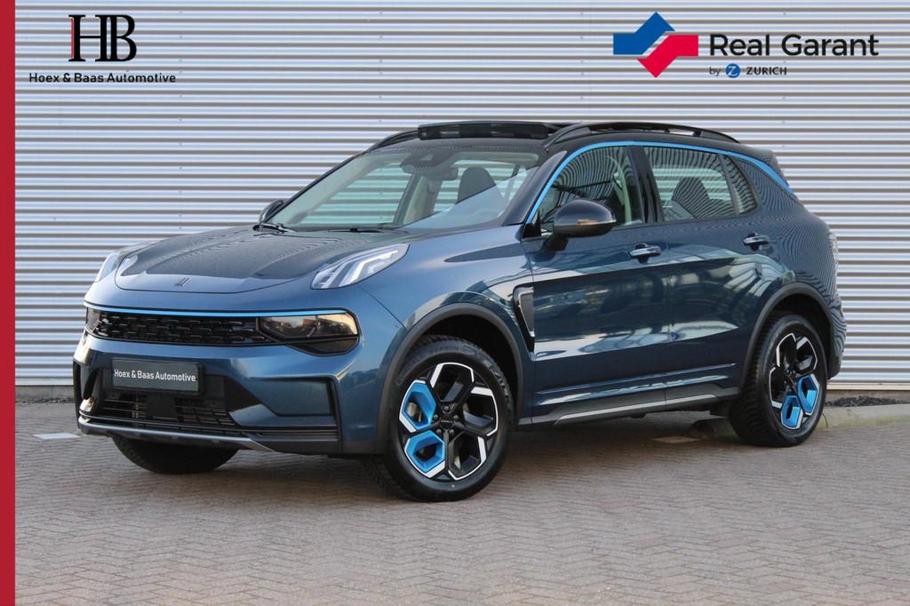 Lynk & Co 01 1.5 HEV Pano/Infinity/Adapt Cruise/Carplay, Stof, Zwart, 143 pk, Blauw