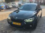 BMW 1-Serie 120i 177pk Aut 2016 Zwart, Auto's, Achterwielaandrijving, 4 cilinders, Zwart, Leder