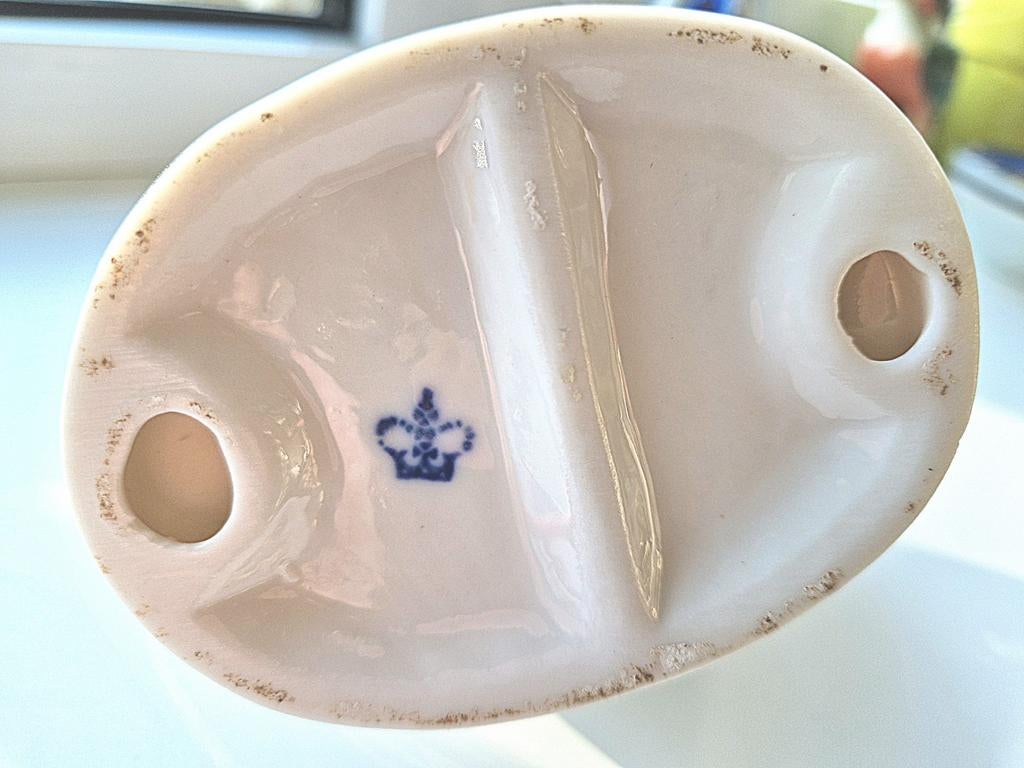 Porceleinen beeldje 'meisje met ganzen', Verzamelen, Beelden en Beeldjes, Ophalen of Verzenden, Zo goed als nieuw, Mens