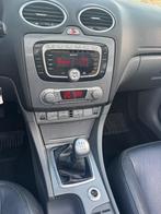 Ford FOCUS 1.6 Titanium LEER CABRIO NETTE AUTO RIJDT GOED NA, 1596 cc, Gebruikt, 4 cilinders, Cabriolet