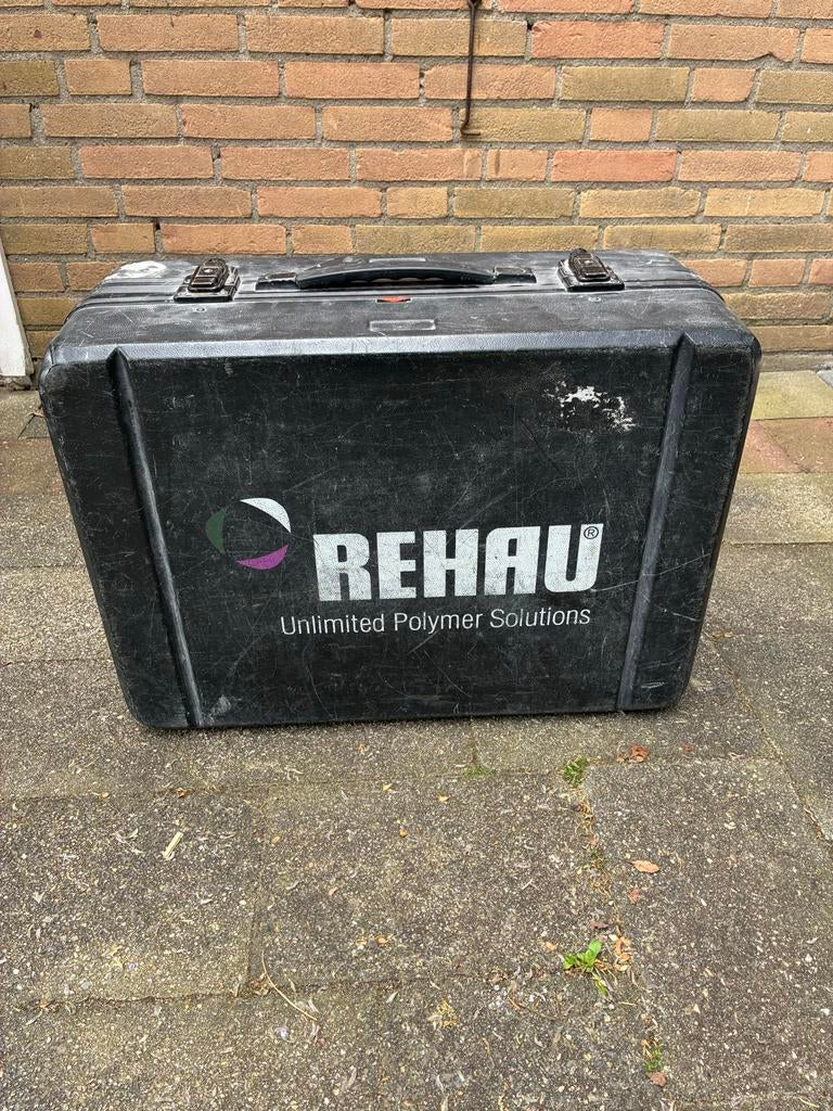 Rehau perstang met elektrische tromper en accessoires, Ophalen, Gebruikt