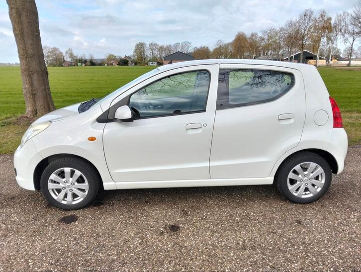 Suzuki Alto 1.0 Exclusive 2010, Auto's, Suzuki, Particulier, Alto, ABS, Airbags, Airconditioning, Centrale vergrendeling, Electronic Stability Program (ESP)